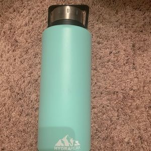 Hydrapeak stainless steel canister
